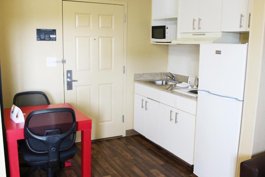 Room image 2